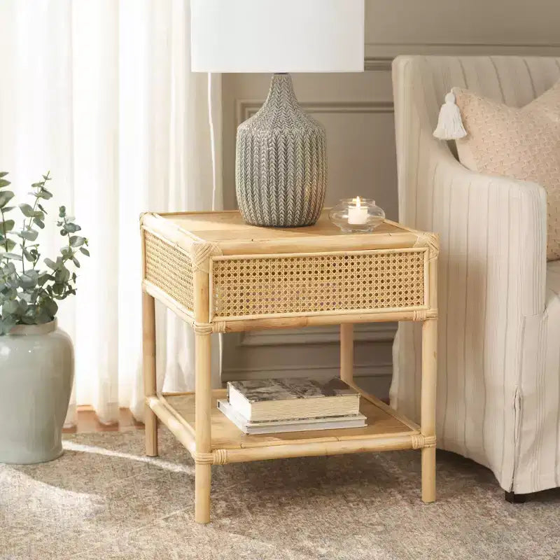 Table d'appoint carrée, finition naturelle