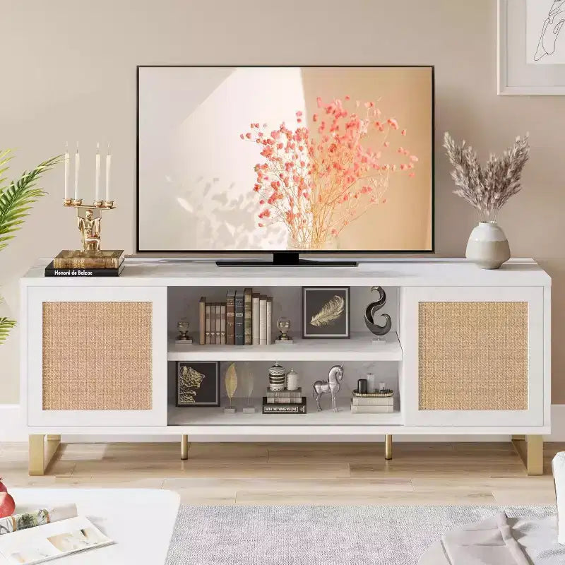 Meuble TV blanc 65" - Meuble TV moderne en rotin avec portes de rangement et étagères