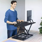 Convertisseur de bureau debout pneumatique réglable en hauteur de 28", noir