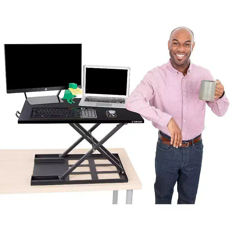 Convertisseur de bureau debout pneumatique réglable en hauteur de 28", noir
